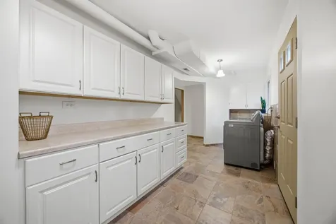 3121 W 84th Street Bloomington MN 55431