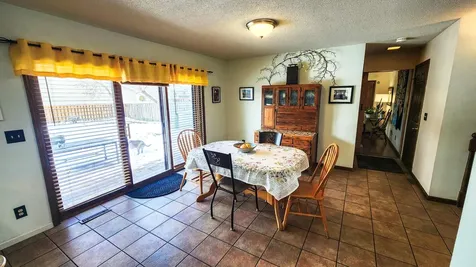 1937 19th Street S Fargo ND 58103
