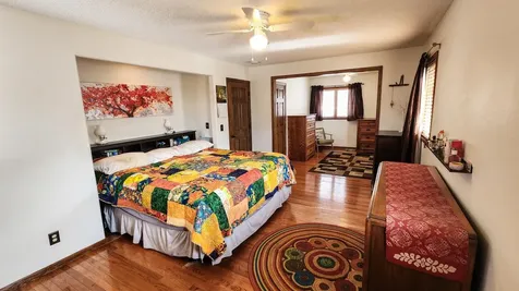 1937 19th Street S Fargo ND 58103