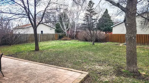 1937 19th Street S Fargo ND 58103