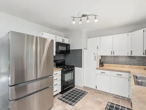 16043 Cambridge Circle SE Prior Lake MN 55372