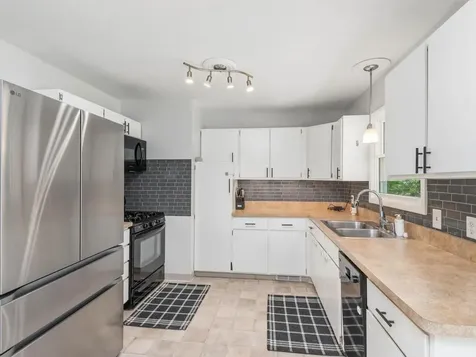 16043 Cambridge Circle SE Prior Lake MN 55372