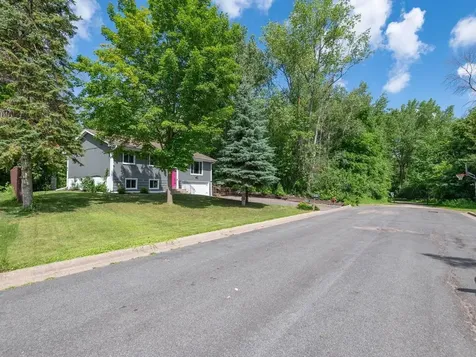 16043 Cambridge Circle SE Prior Lake MN 55372