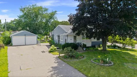 2012 Zircon Lane Eagan MN 55122