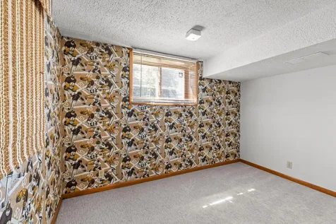 2012 Zircon Lane Eagan MN 55122