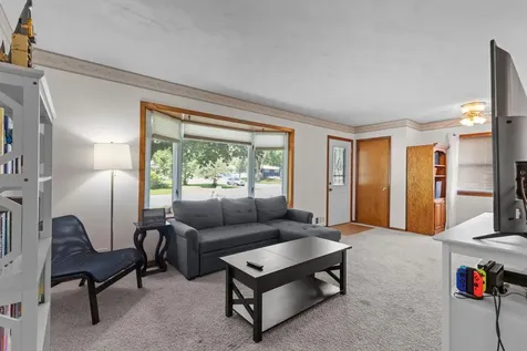 2012 Zircon Lane Eagan MN 55122