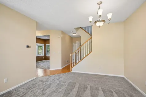 630 Sutherland Drive Woodbury MN 55129
