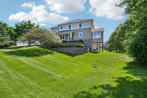 630 Sutherland Drive Woodbury MN 55129