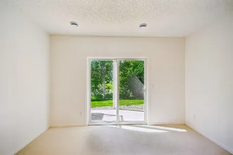 630 Sutherland Drive Woodbury MN 55129