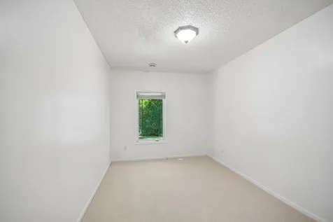 630 Sutherland Drive Woodbury MN 55129