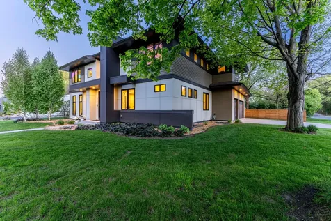6113 Jeffrey Lane Edina MN 55436