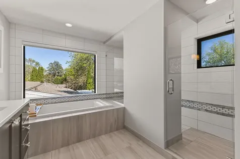 6113 Jeffrey Lane Edina MN 55436