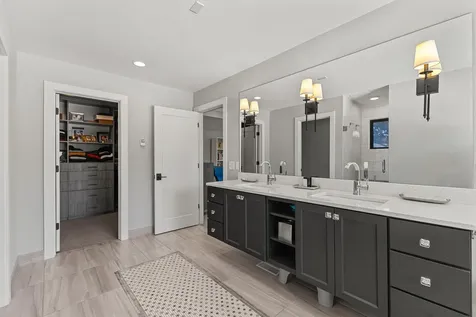 6113 Jeffrey Lane Edina MN 55436