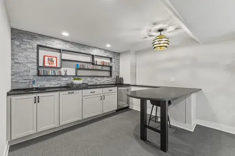 6113 Jeffrey Lane Edina MN 55436