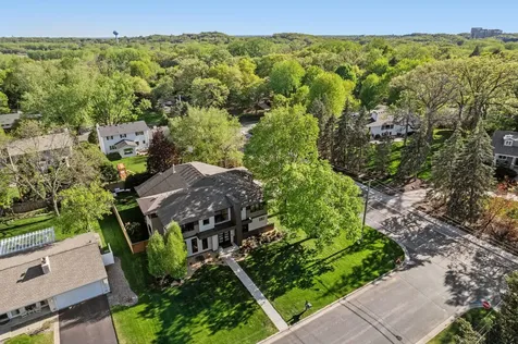 6113 Jeffrey Lane Edina MN 55436