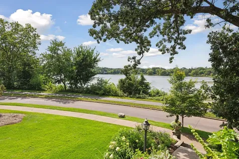 2308 W Lake Of The Isles Parkway Minneapolis MN 55405