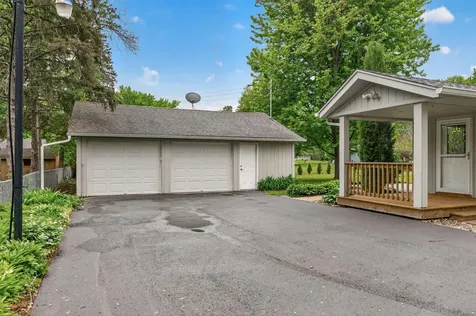 17625 13th Avenue N Plymouth MN 55447