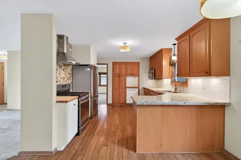 17625 13th Avenue N Plymouth MN 55447