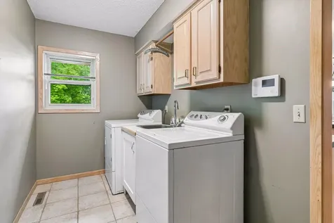 13820 Sunset Lake Drive Burnsville MN 55337