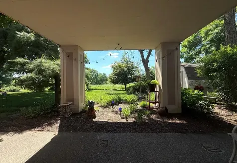 13820 Sunset Lake Drive Burnsville MN 55337