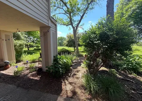 13820 Sunset Lake Drive Burnsville MN 55337