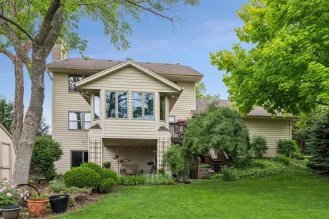13820 Sunset Lake Drive Burnsville MN 55337