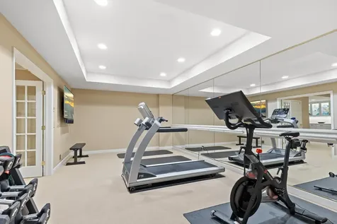 546 Harrington Road Wayzata MN 55391