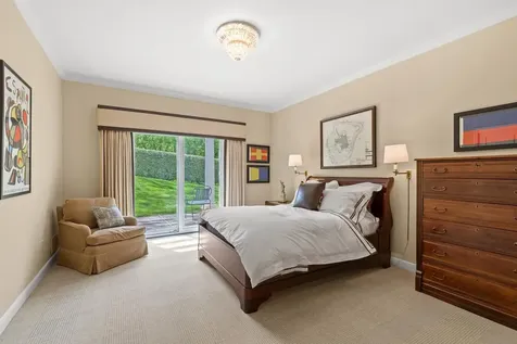 546 Harrington Road Wayzata MN 55391