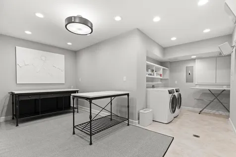 546 Harrington Road Wayzata MN 55391