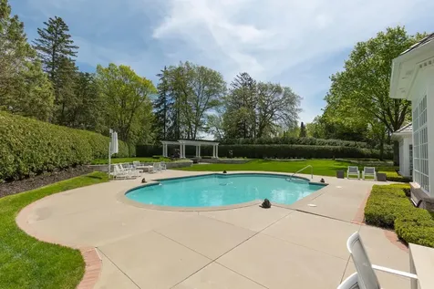 546 Harrington Road Wayzata MN 55391