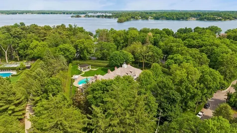 546 Harrington Road Wayzata MN 55391