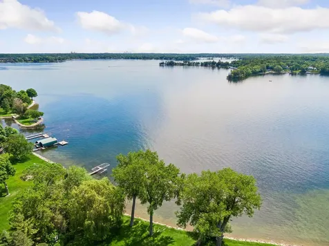 546 Harrington Road Wayzata MN 55391