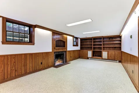 1615 E River Parkway Minneapolis MN 55414