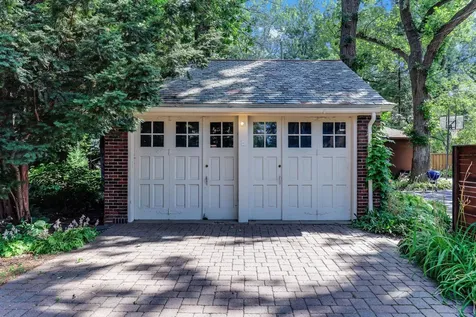 1615 E River Parkway Minneapolis MN 55414
