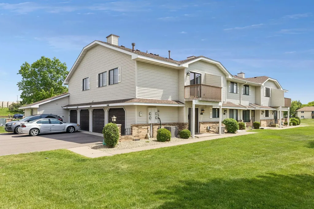 7515 Vinewood Court N Maple Grove MN 55311