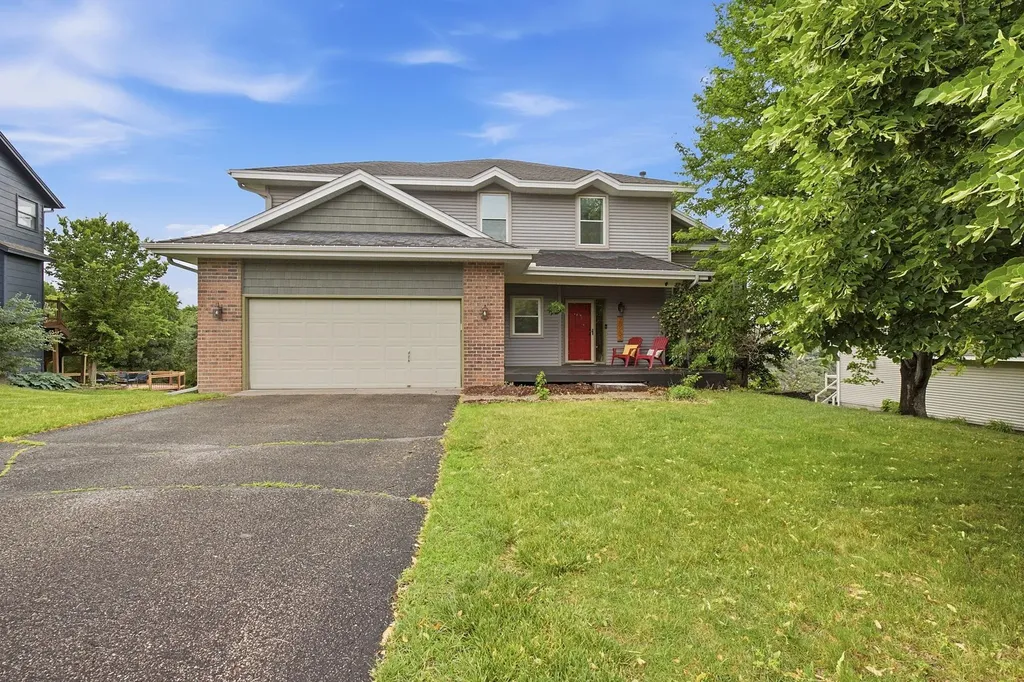 20933 Jamestown Avenue Lakeville MN 55044
