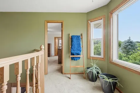 20933 Jamestown Avenue Lakeville MN 55044