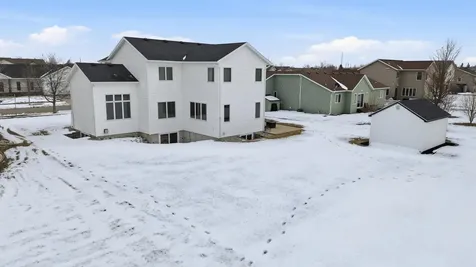 1816 Queensbury Street West Fargo ND 58078