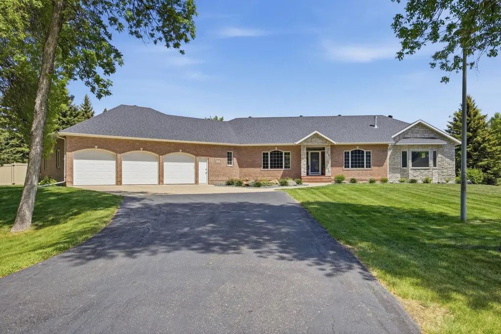 123 50th Avenue E West Fargo ND 58078