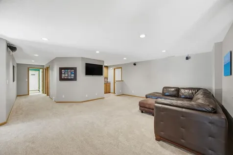 123 50th Avenue E West Fargo ND 58078