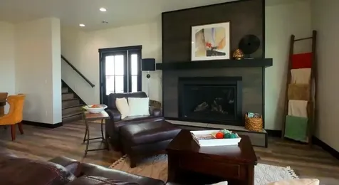 1084 W Lake Drive Detroit Lakes MN 56501