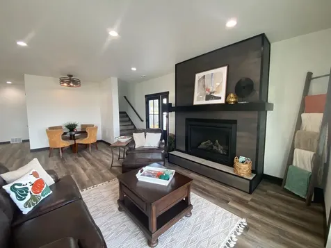 1084 W Lake Drive Detroit Lakes MN 56501
