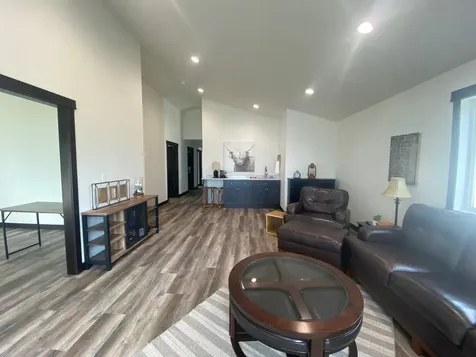 1084 W Lake Drive Detroit Lakes MN 56501
