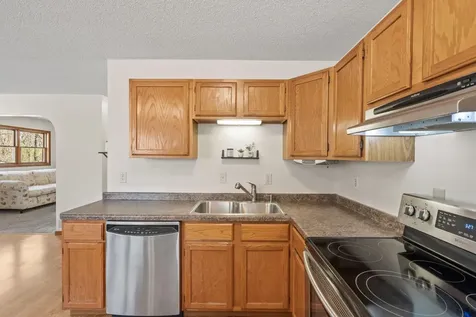 11886 194th Avenue NW Elk River MN 55330