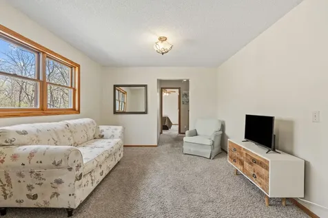 11886 194th Avenue NW Elk River MN 55330