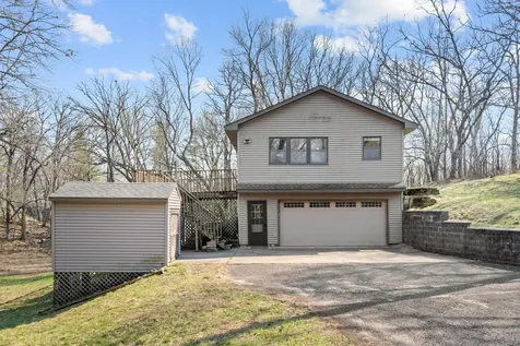 11886 194th Avenue NW Elk River MN 55330