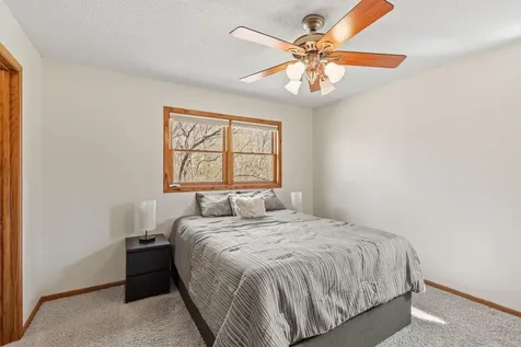 11886 194th Avenue NW Elk River MN 55330