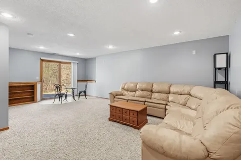 11886 194th Avenue NW Elk River MN 55330