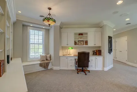 327 Lindsay Road Hudson WI 54016