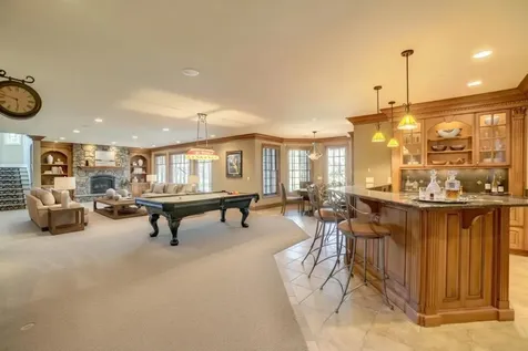 327 Lindsay Road Hudson WI 54016